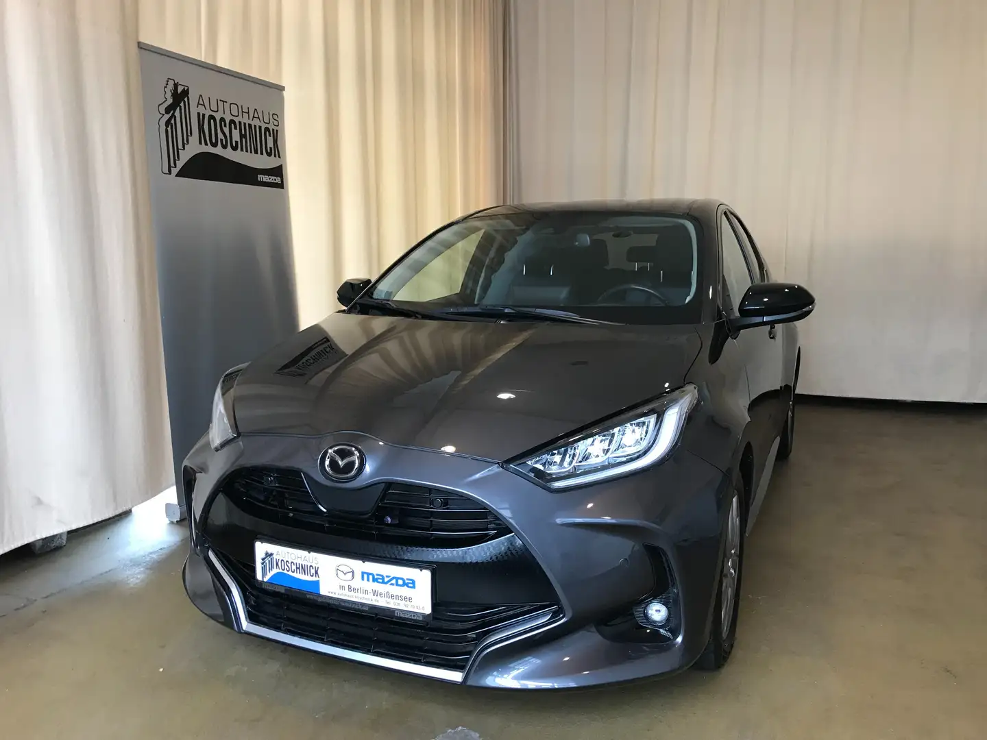 Mazda 2 Hybrid 1.5L VVT-i 116 PS CVT AL-SELECT Grau - 2