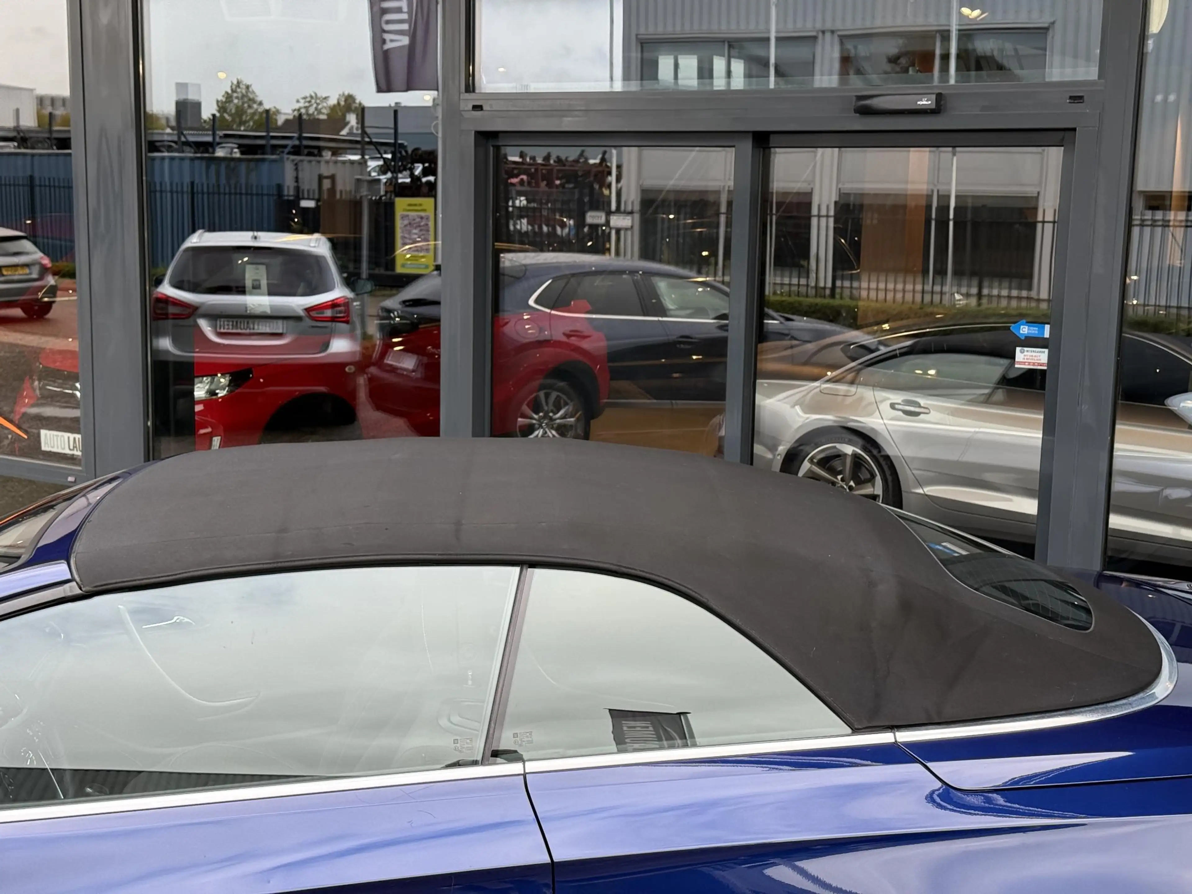 Opel Cascada 1.4 Turbo ecoFLEX Innovation 140 PK Cabriolet 66.0 — photo 3