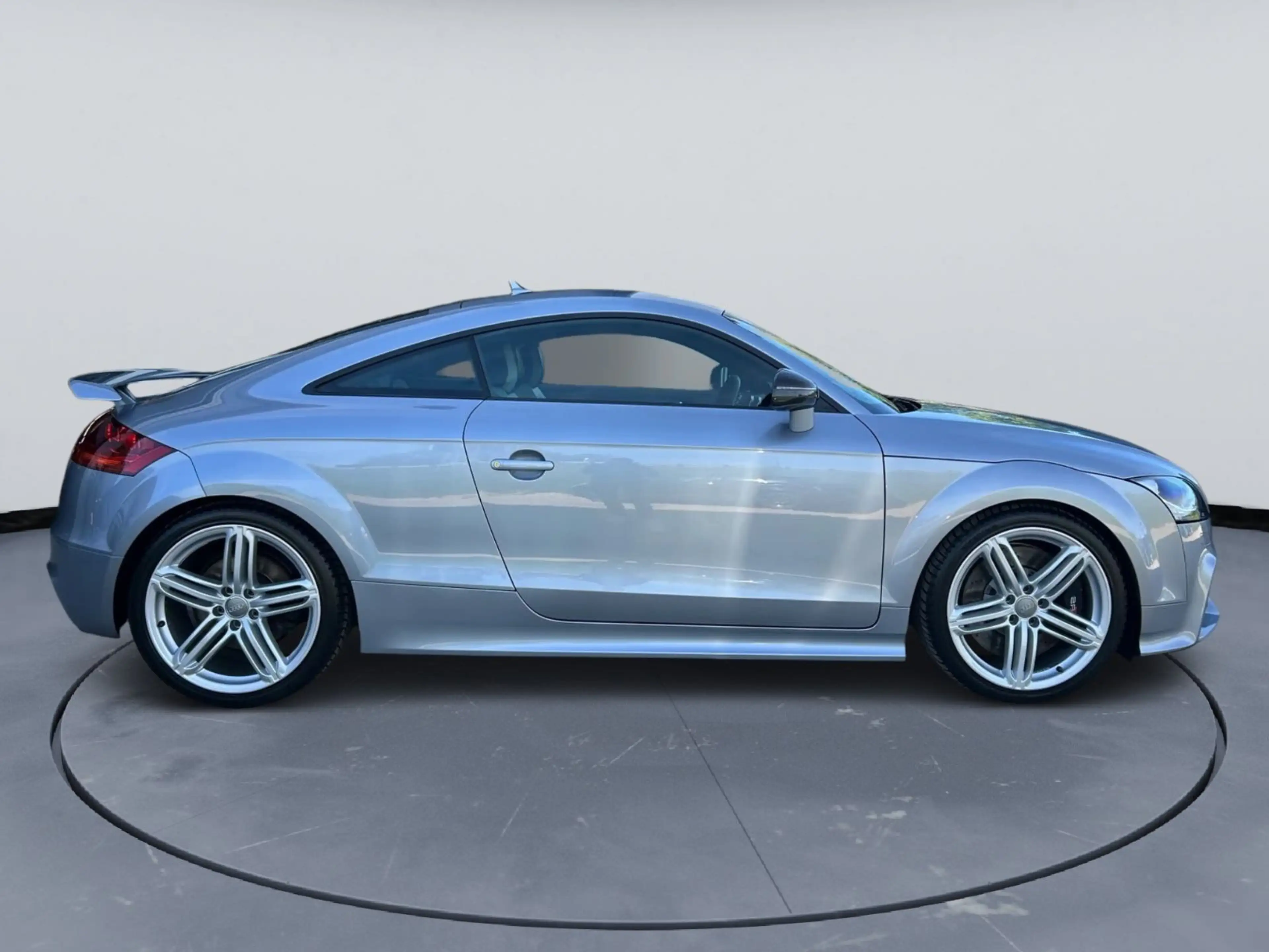 Audi TT RS + 6-Speed Man. EXCLUSIVE INDIVID. MAGNETIC — photo 6