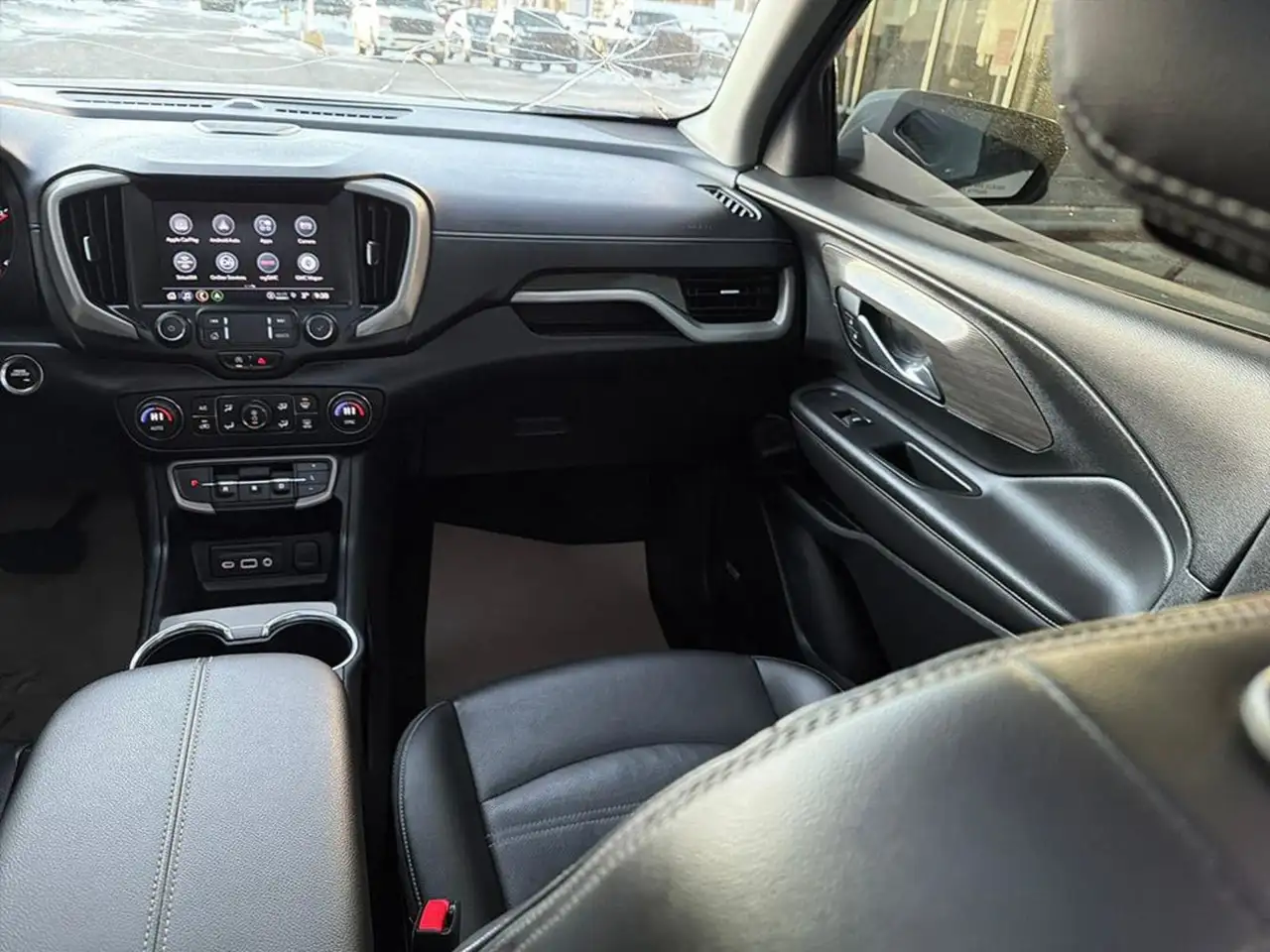GMC Terrain снимка GMC Terrain