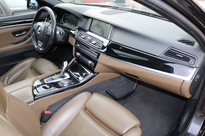 BMW 535 d xDrive Luxury Line/PANO/ SOFT-CLOSE/MEMORY — photo 12