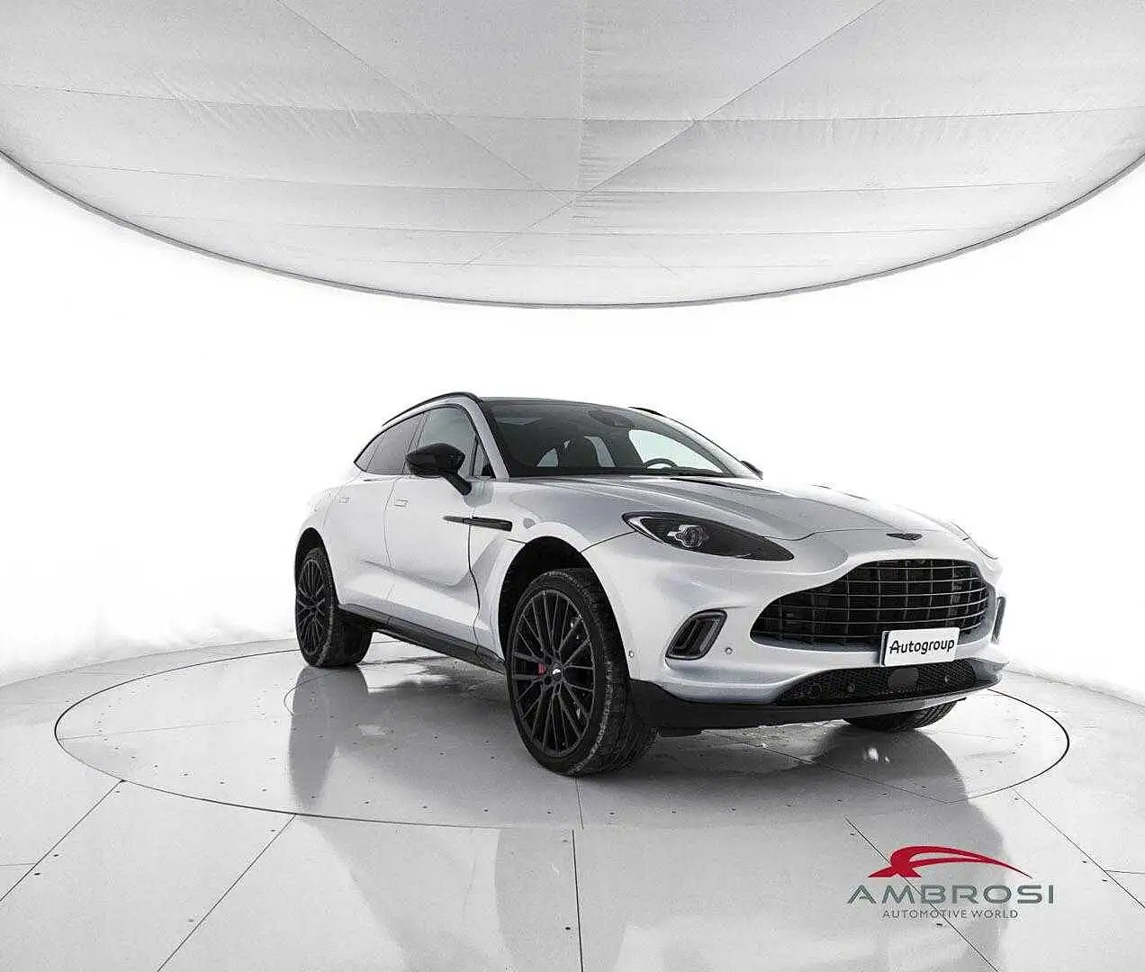 Aston Martin DBX 4.0 auto Argintiu - 2