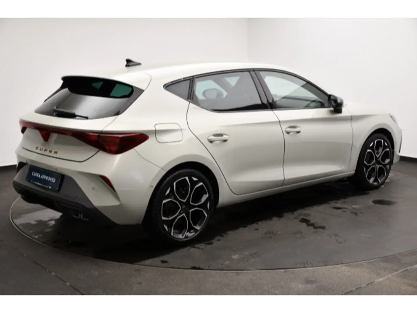 CUPRA Leon 1.5 eTSI DSG AHK/AVV/Multilenk Grau - 2