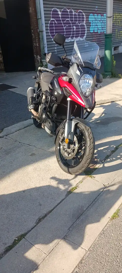Suzuki V-Strom 1000 Rouge - 1