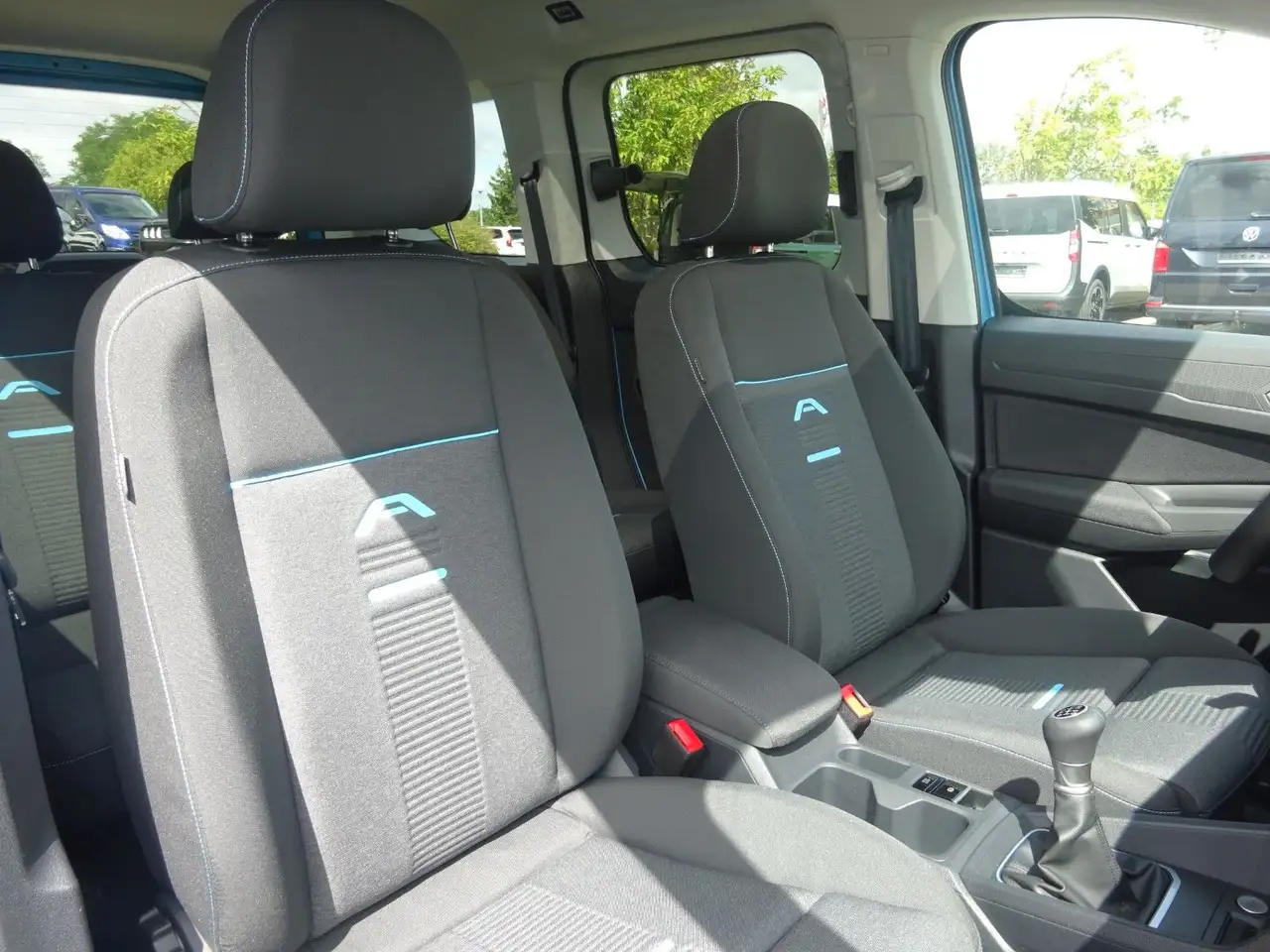 Ford Tourneo 2026 — фото 12
