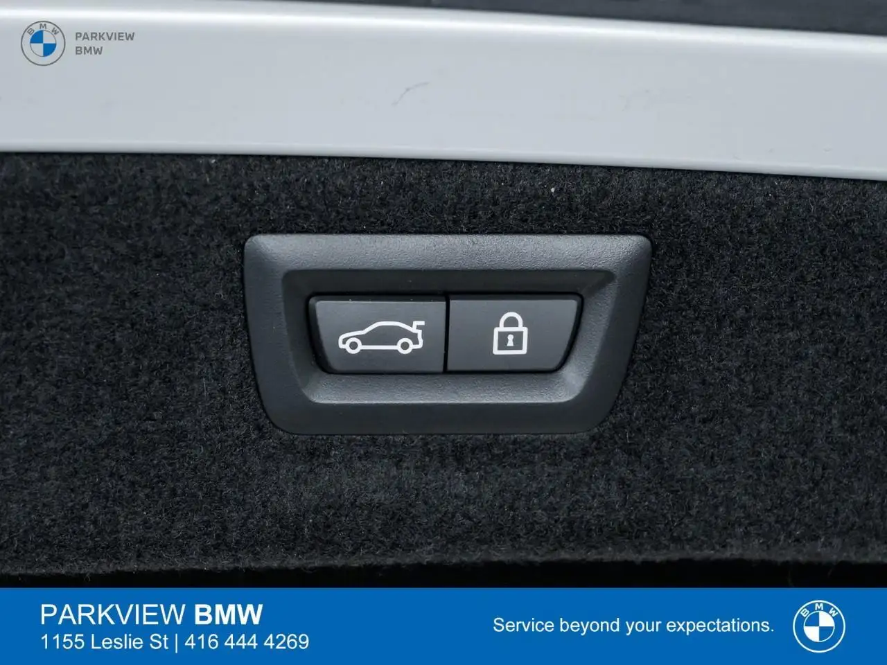 BMW 8 Series photo BMW 8 Series