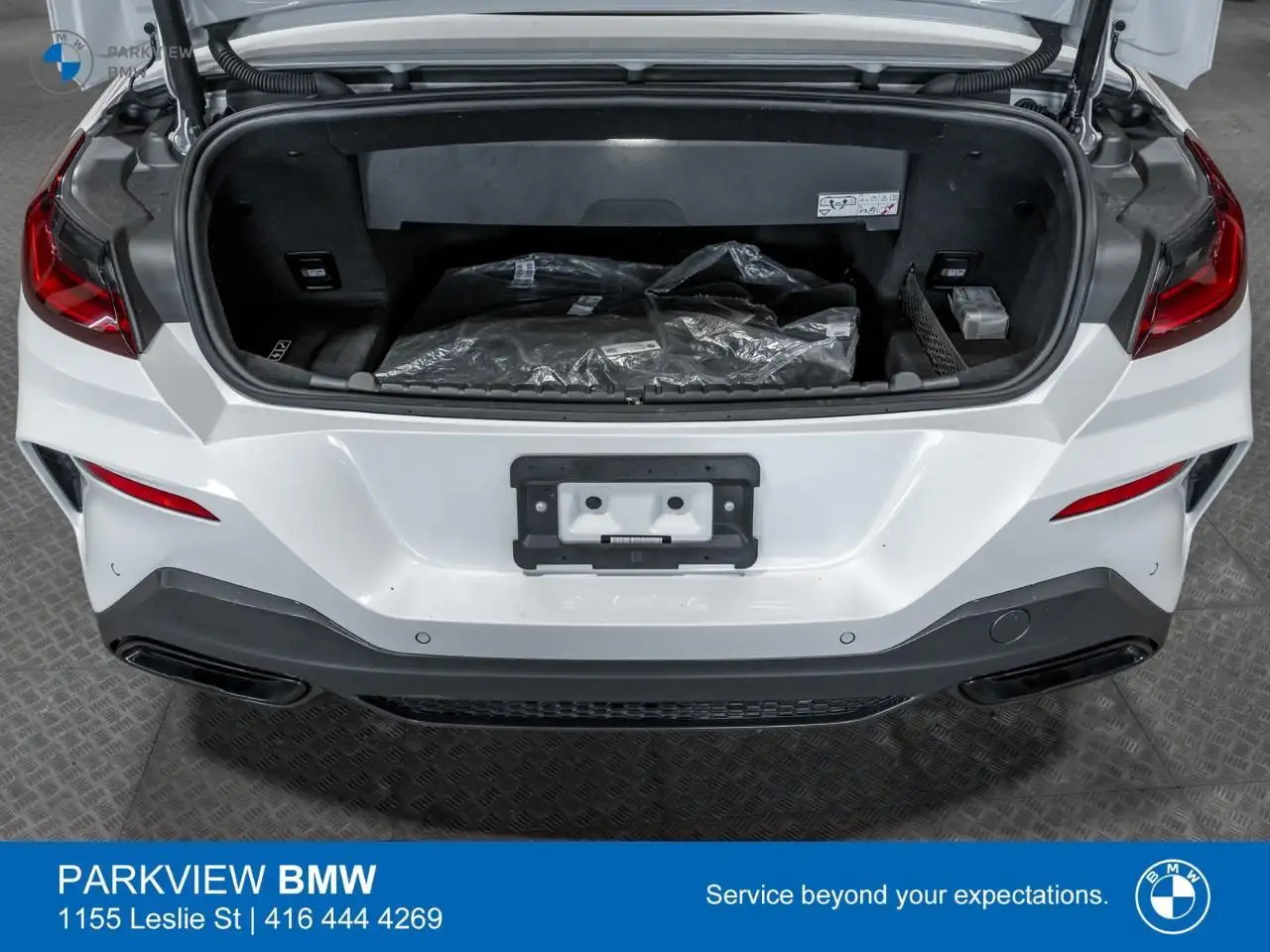 BMW 8 Series photo BMW 8 Series