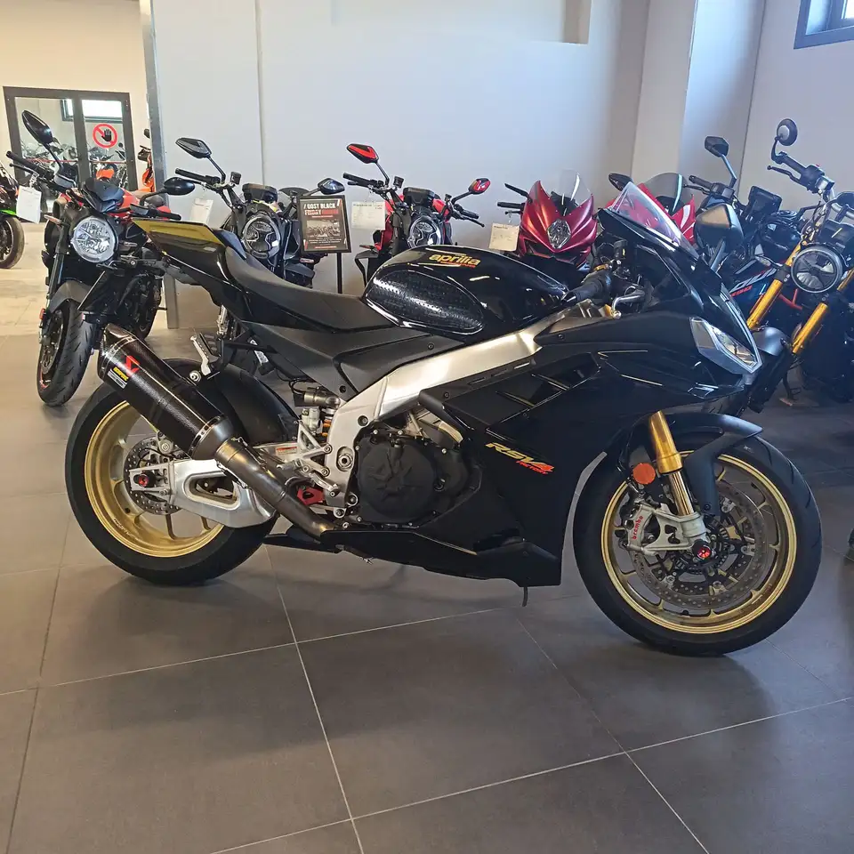 Aprilia RSV4