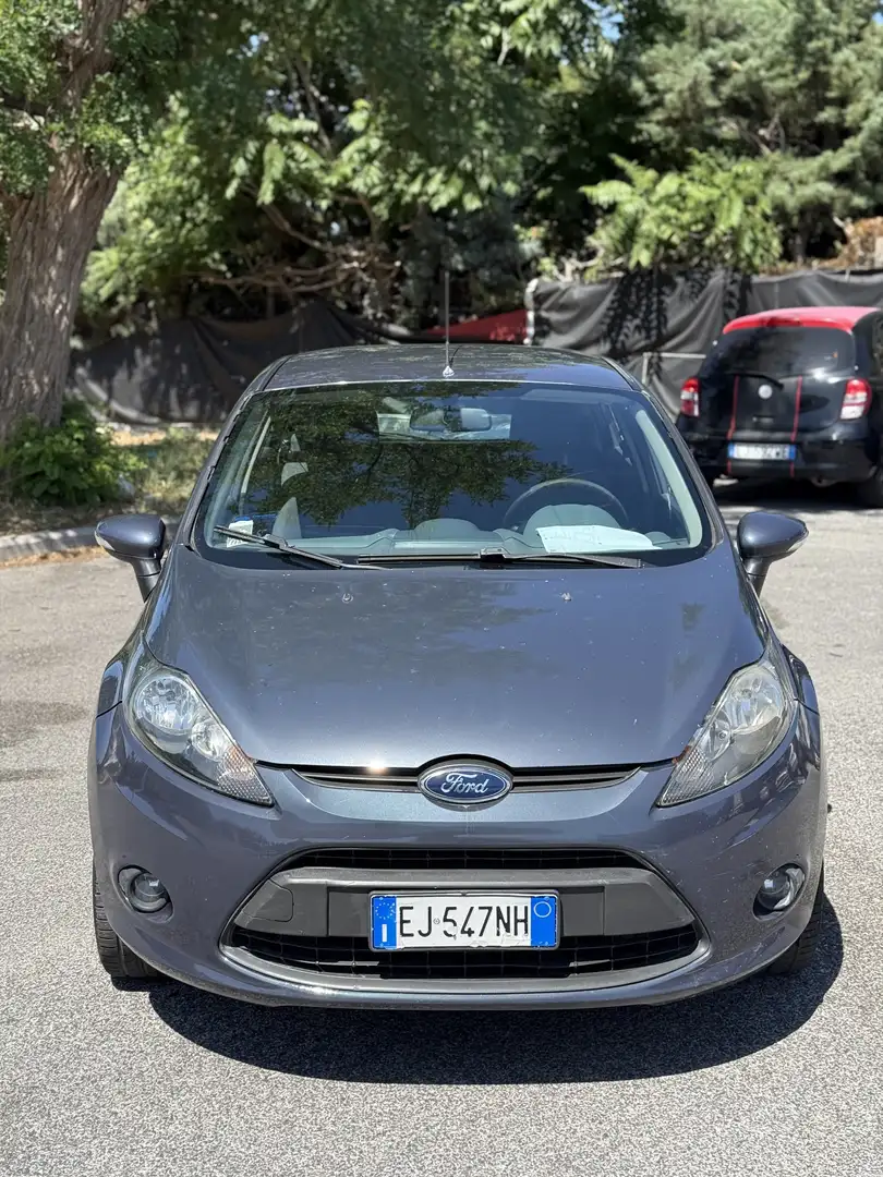 Ford Fiesta 5p 1.2 16v Titanium VETTURA IN PERFETTO STATO - 2