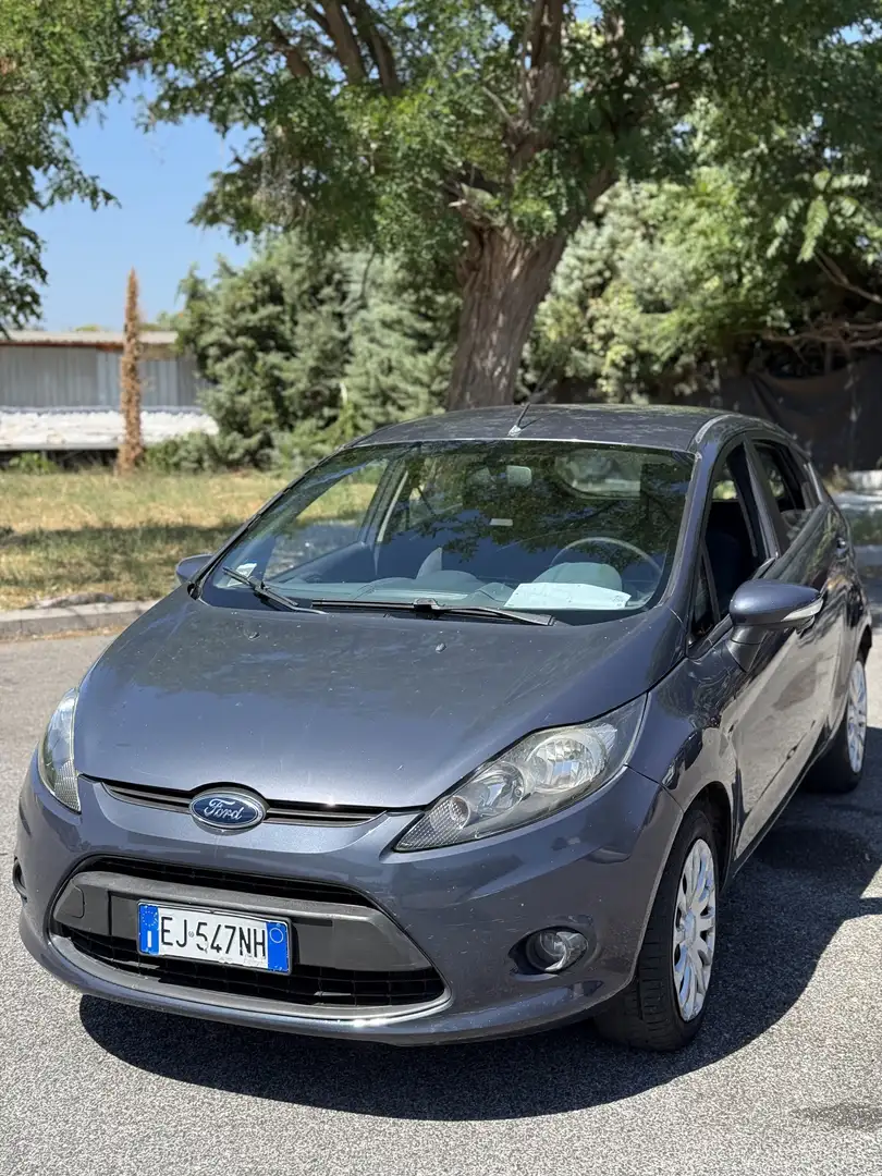 Ford Fiesta 5p 1.2 16v Titanium VETTURA IN PERFETTO STATO - 1