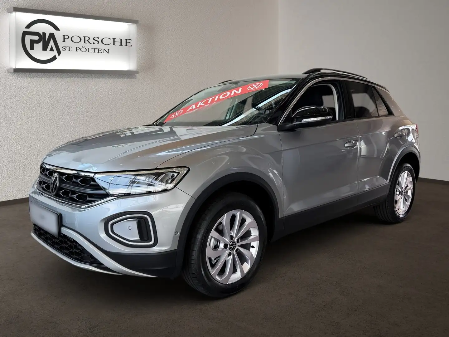 Volkswagen T-Roc Friends TSI DSG Zilver - 2
