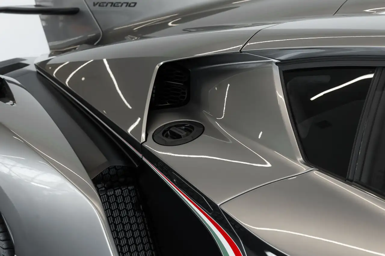 Lamborghini Veneno снимка Lamborghini Veneno