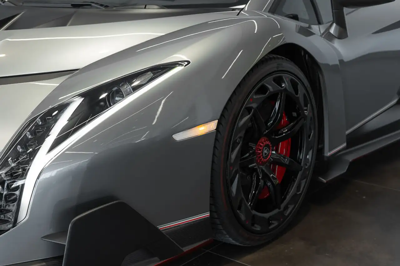 Lamborghini Veneno снимка Lamborghini Veneno