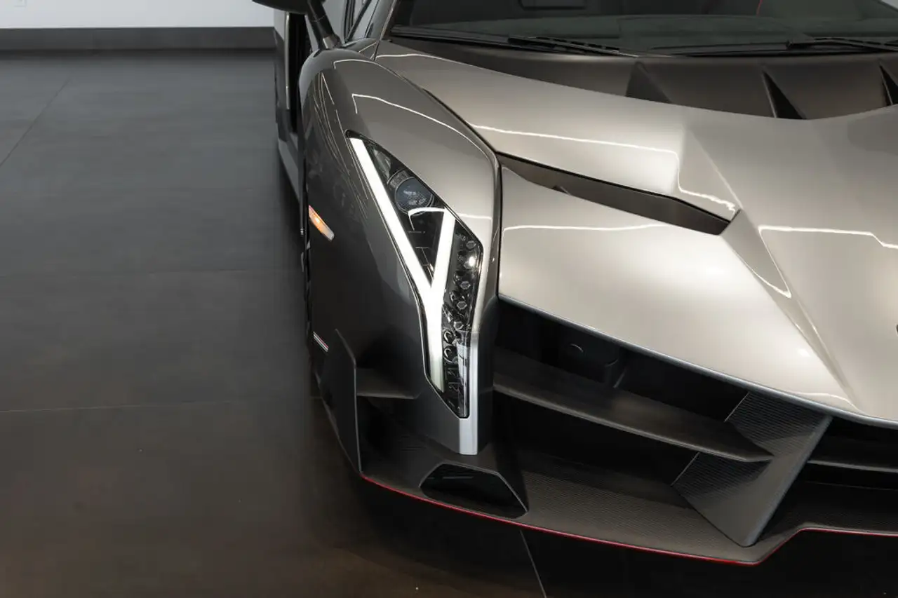 Lamborghini Veneno снимка Lamborghini Veneno