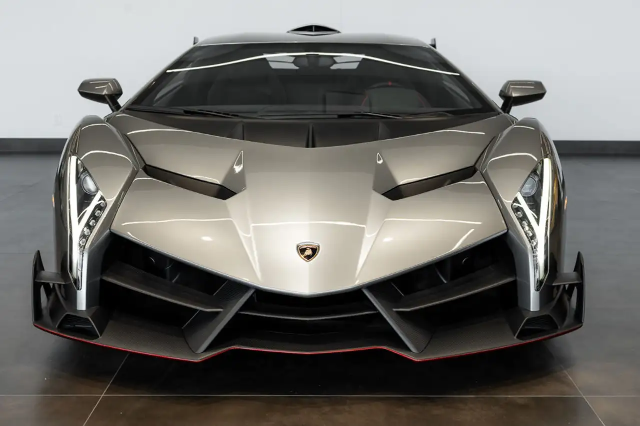 Lamborghini Veneno снимка Lamborghini Veneno