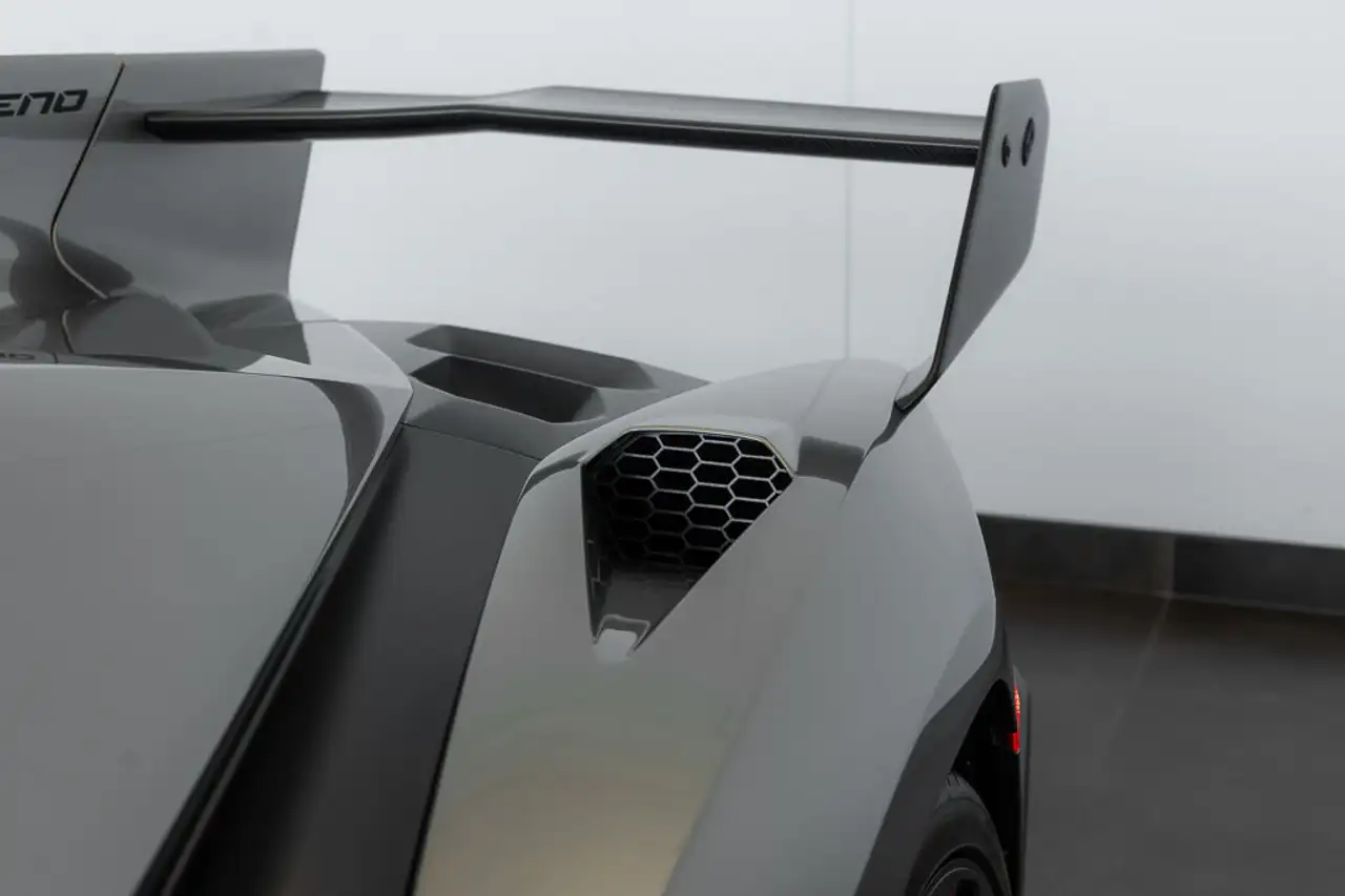 Lamborghini Veneno снимка Lamborghini Veneno