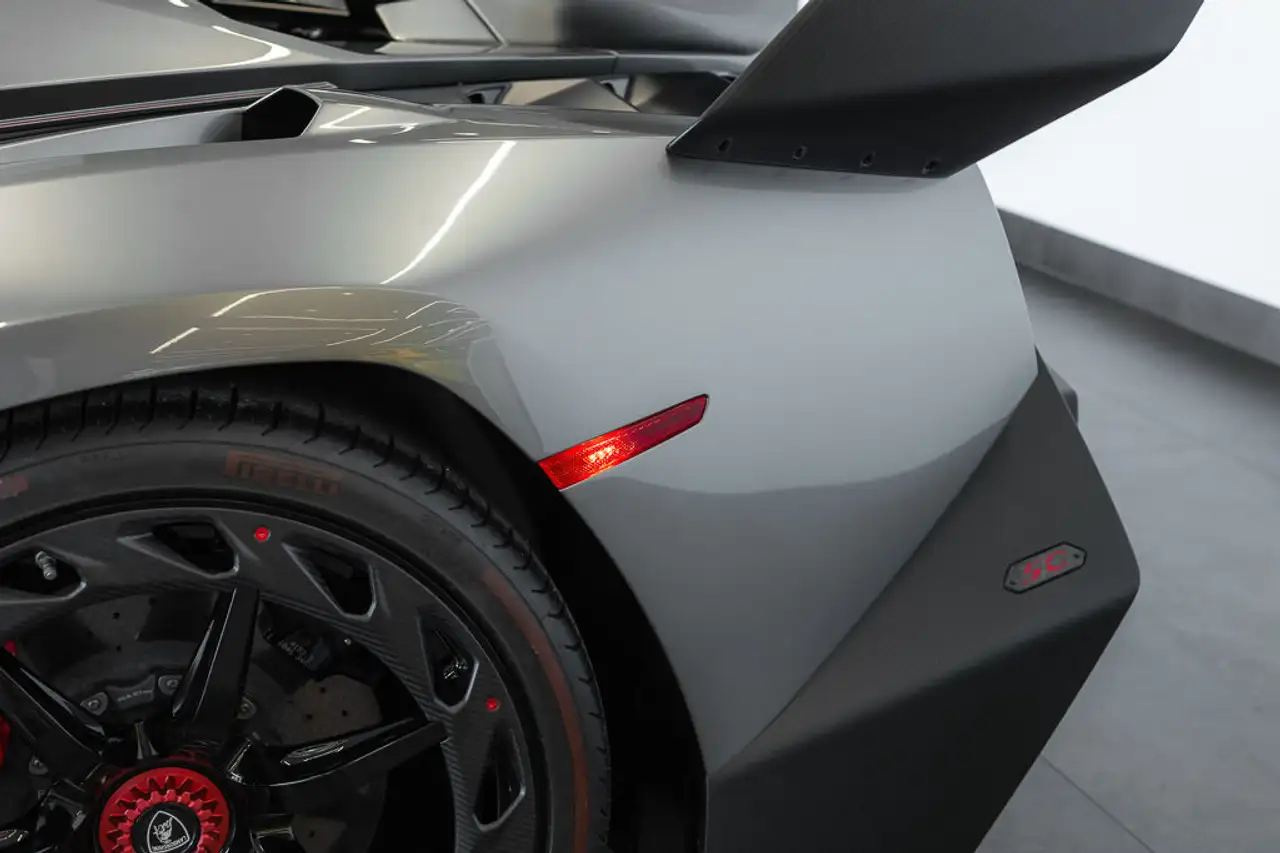 Lamborghini Veneno снимка Lamborghini Veneno