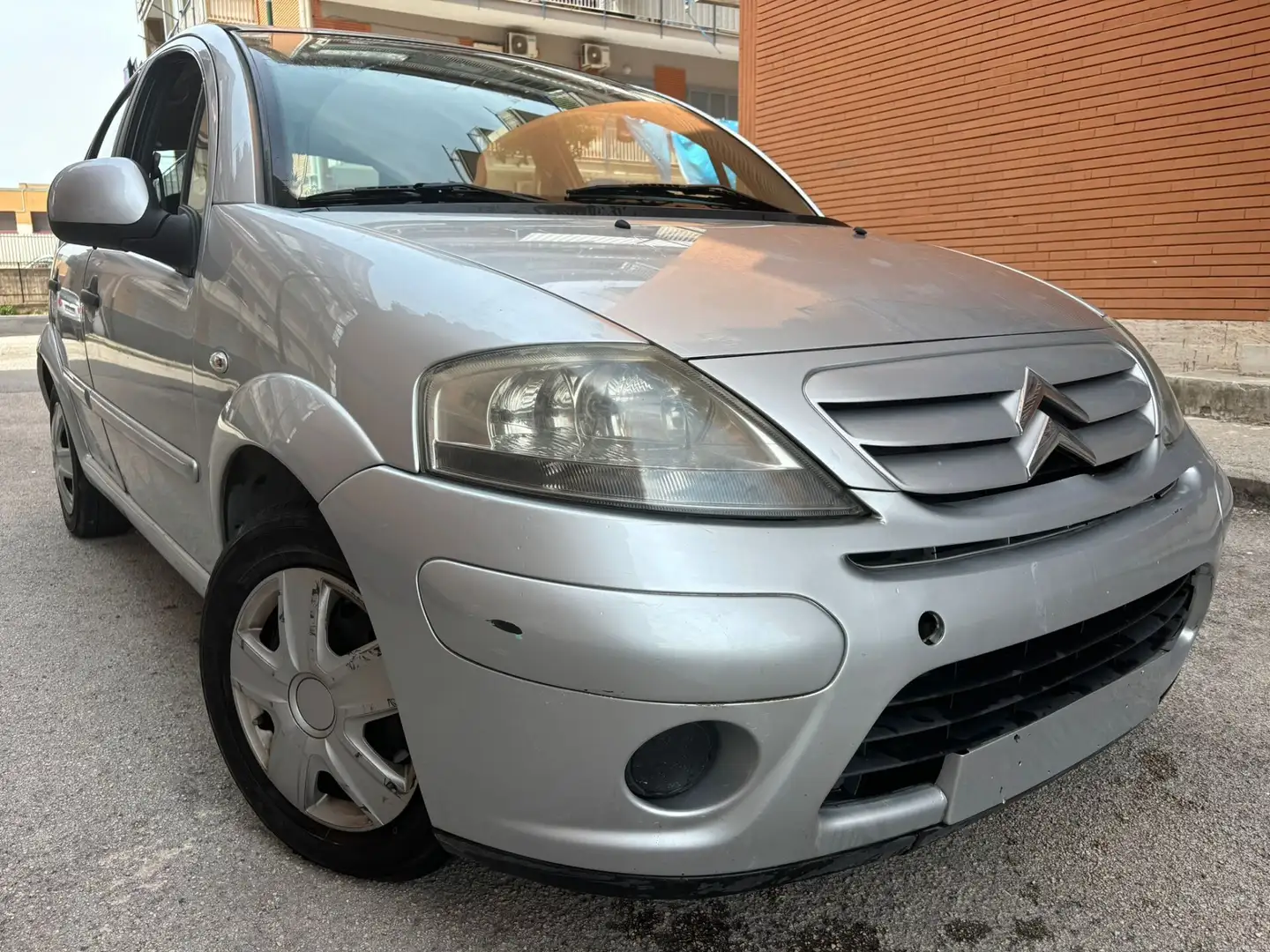 Citroen C3 1.1 EXCLUSIVE STYLE TECHNO BI ENERGY G Gris - 1