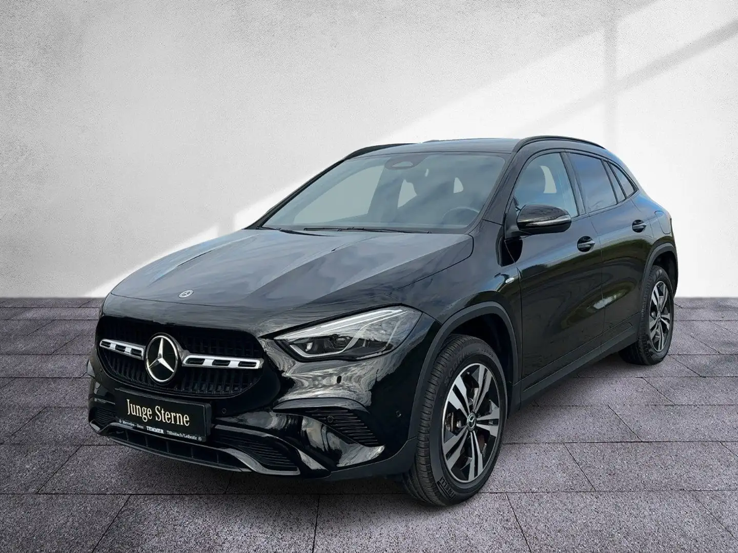 Mercedes-Benz GLA 250 e Progressive AHV Multibeam Night Schwarz - 2