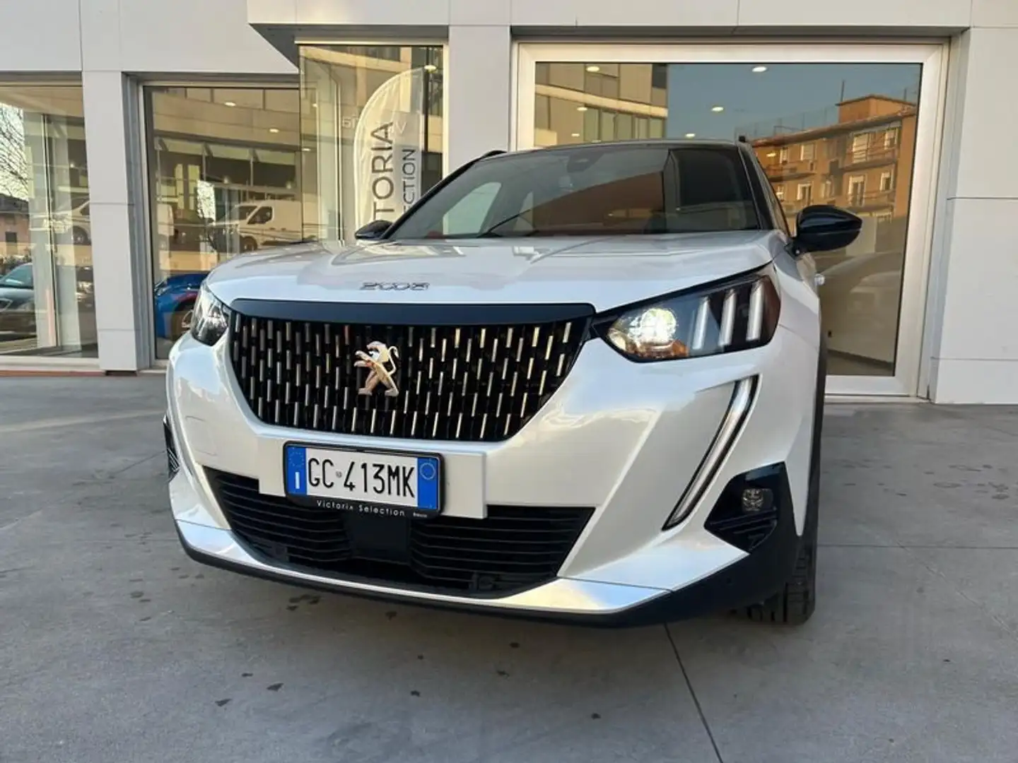 Peugeot 2008 BLUEHDI 1.5 130 CV EAT8 S&S GT C.AUTOMATICO NEOPA Bianco - 2