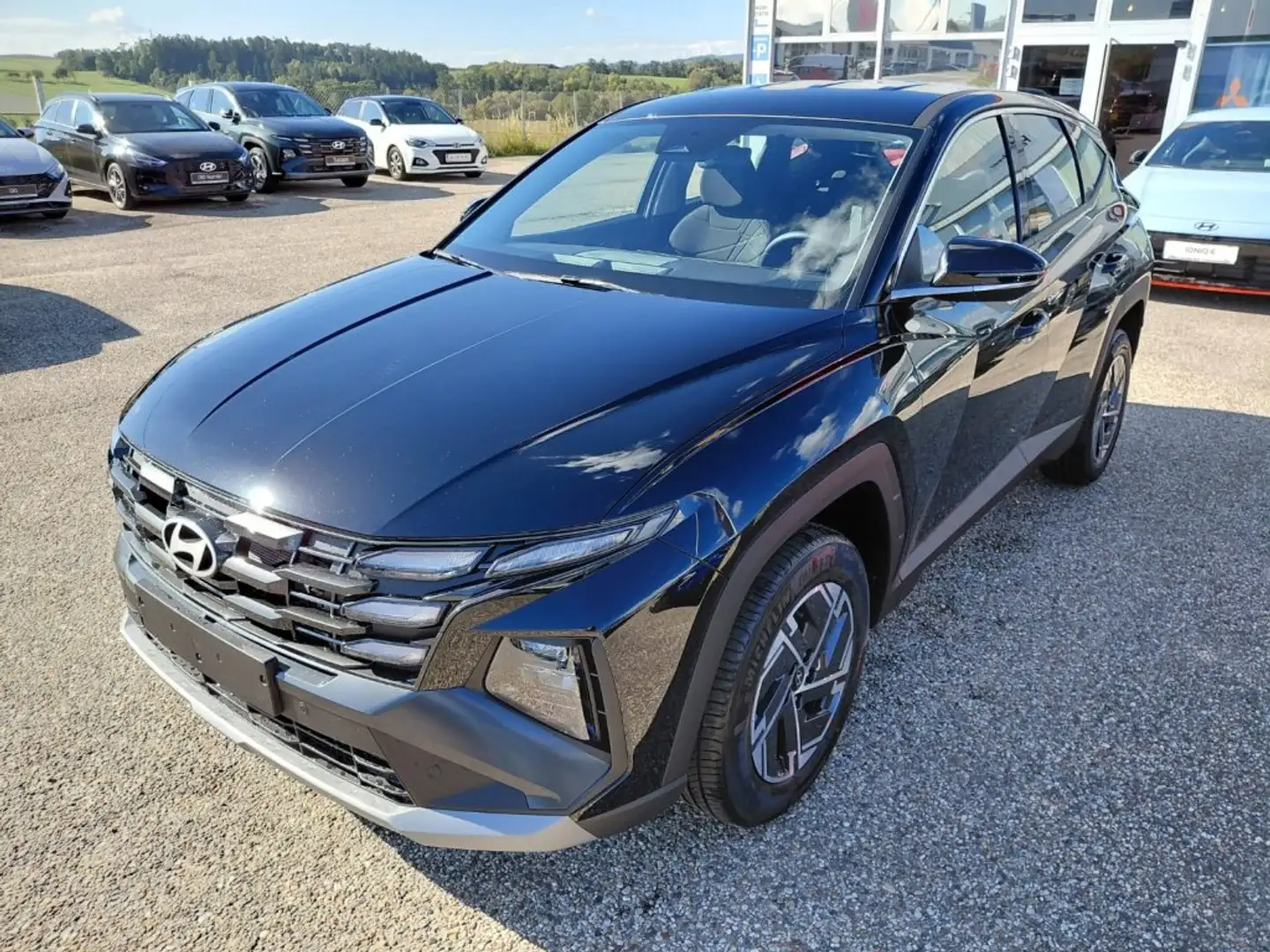 Hyundai TUCSON NX4 Edition 35 1,6 T-GDi HEV 2WD Schwarz - 1
