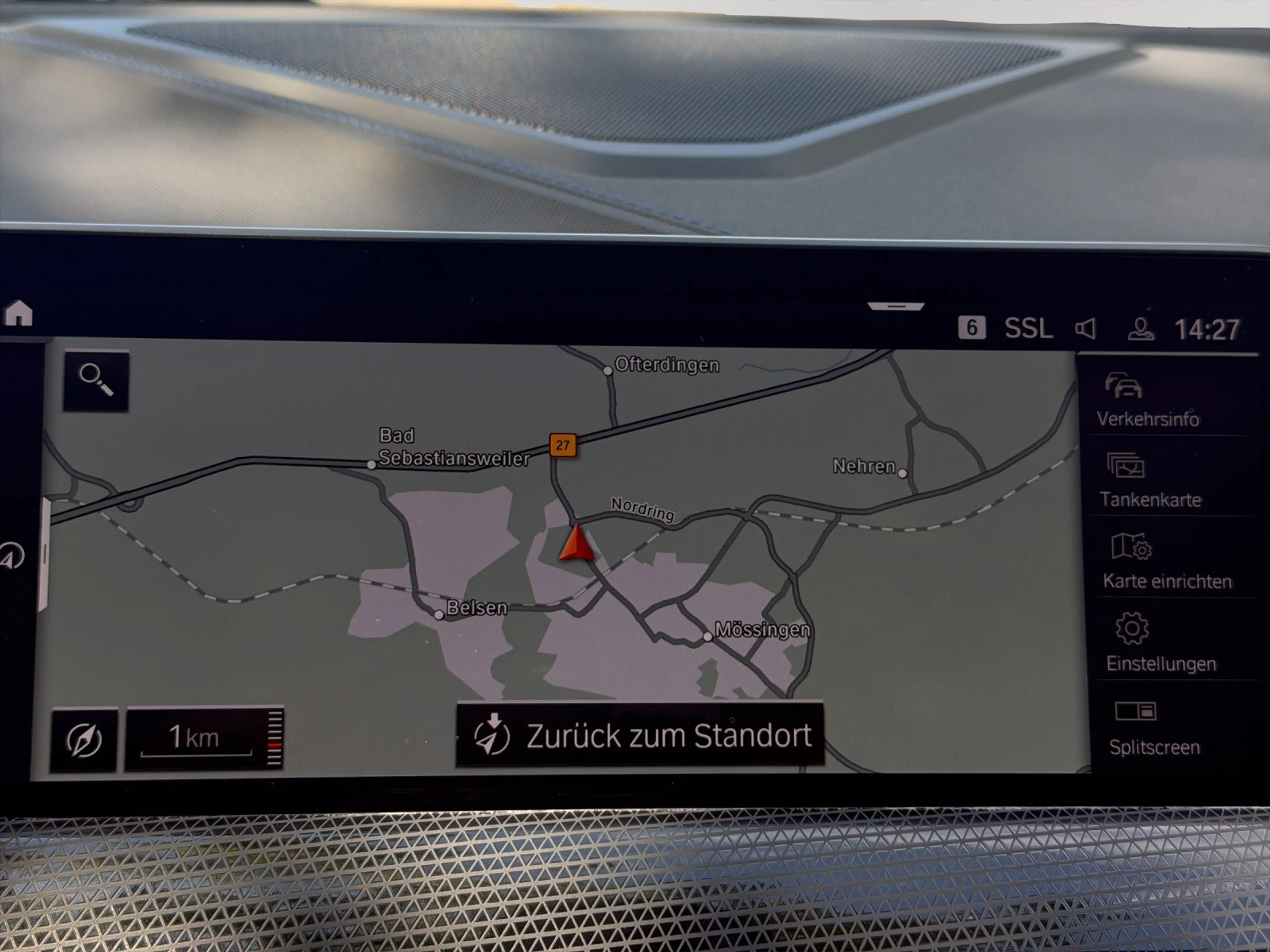 BMW M1 i xDrive PANO/RFK/NAVI/HUD/LEDER — photo 14