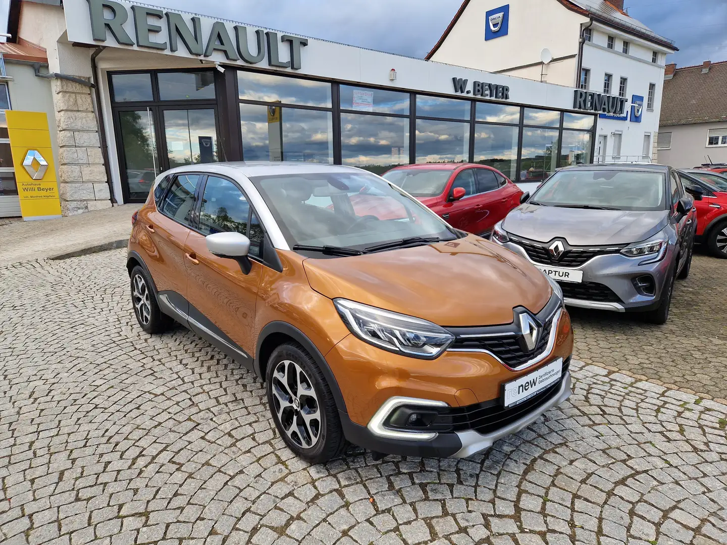Renault Captur Intens 1.5 Energy dCi 110 eco² Orange - 1