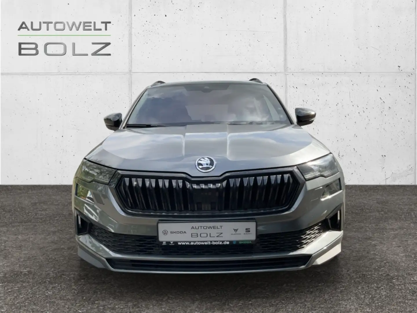 Skoda Karoq Sportline 1.5 TSI Pano Navi Leder Kamera Memory Si Grau - 2