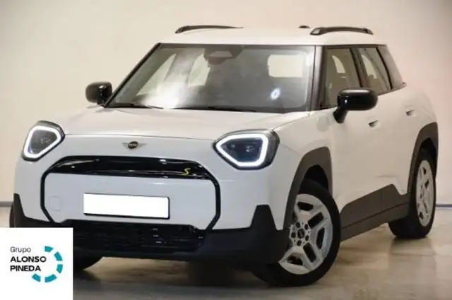 MINI Aceman SE Essential Trim