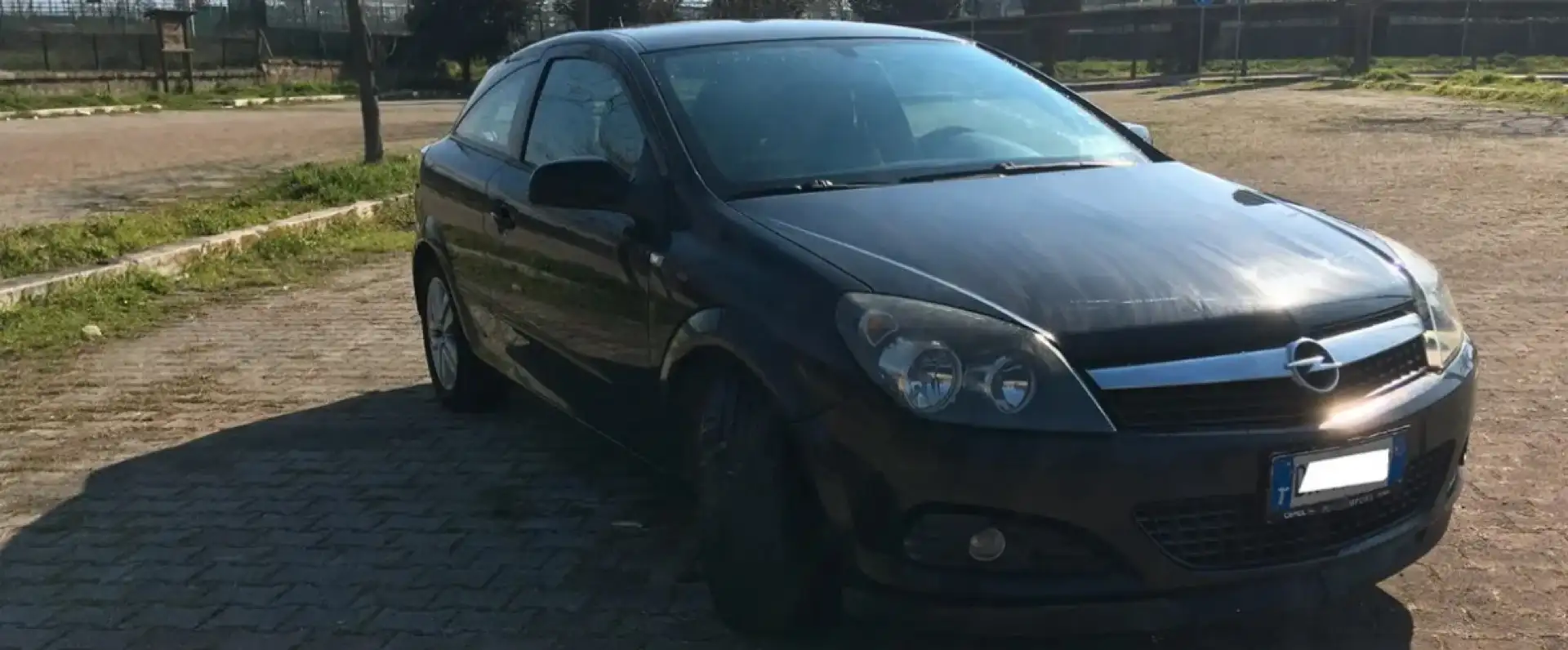 Opel Astra 1.9 Nero - 1
