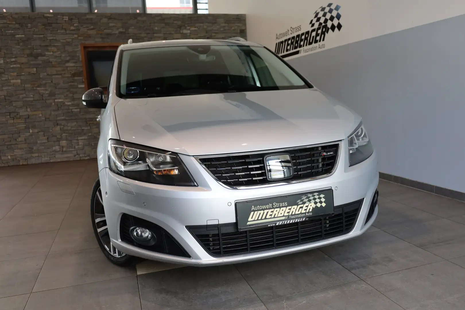 SEAT Alhambra FR 1.4 TSI DSG 7-SITZER Silber - 2