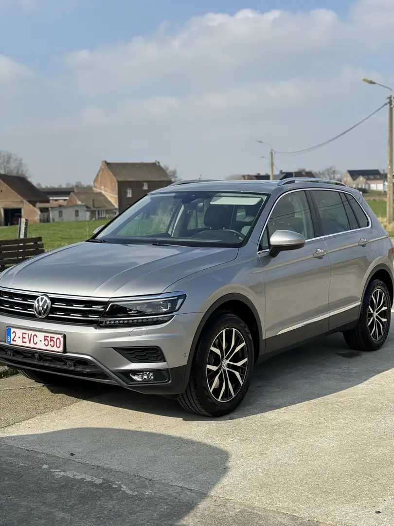 Volkswagen Tiguan 2.0 TSI 4Motion Highline BMT DSG OFFROAD Gris - 1