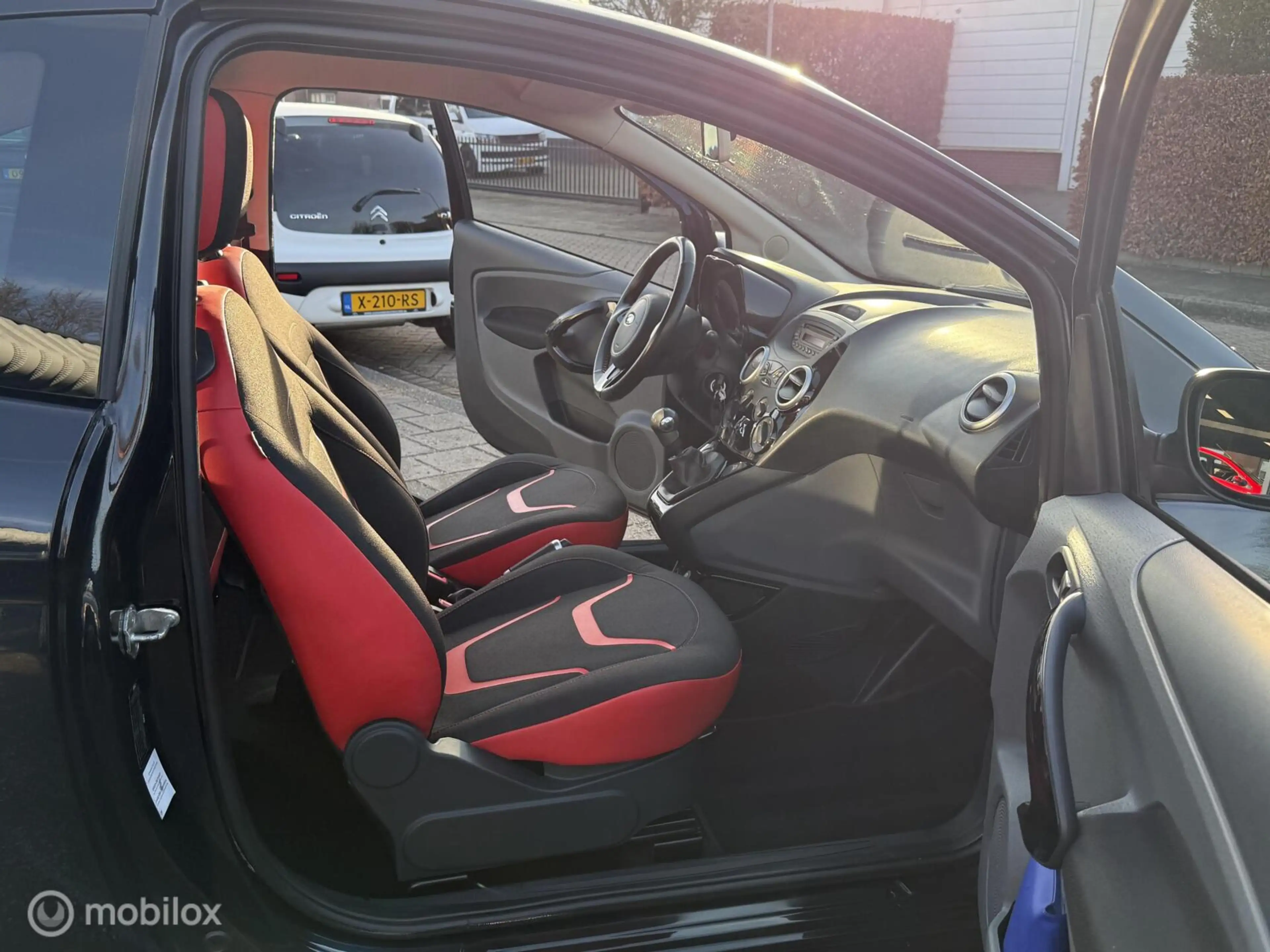 Ford Ka/Ka+ 1.2 Titanium X METAL AIRCO ROOD DAK NIEUWSTAAT — photo 10