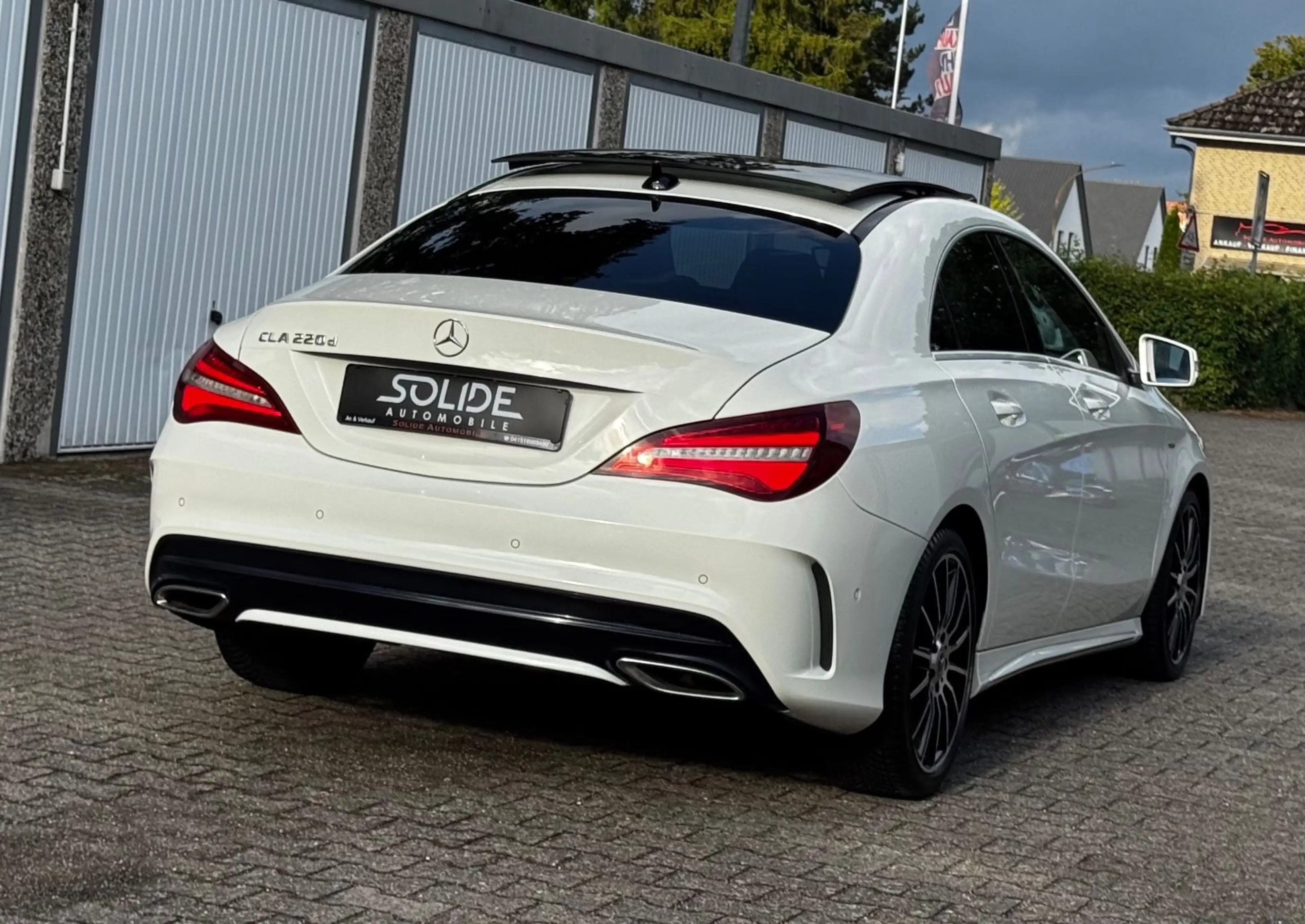Mercedes-Benz CLA 220 CDI / d/ AMG Line — photo 6