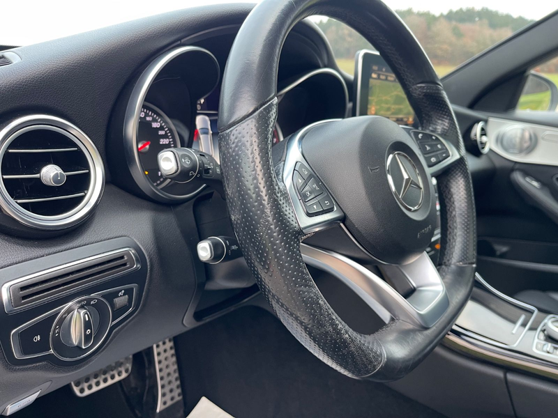 Mercedes-Benz C 250 T CGI-AMG Line - Panoramadach — photo 10