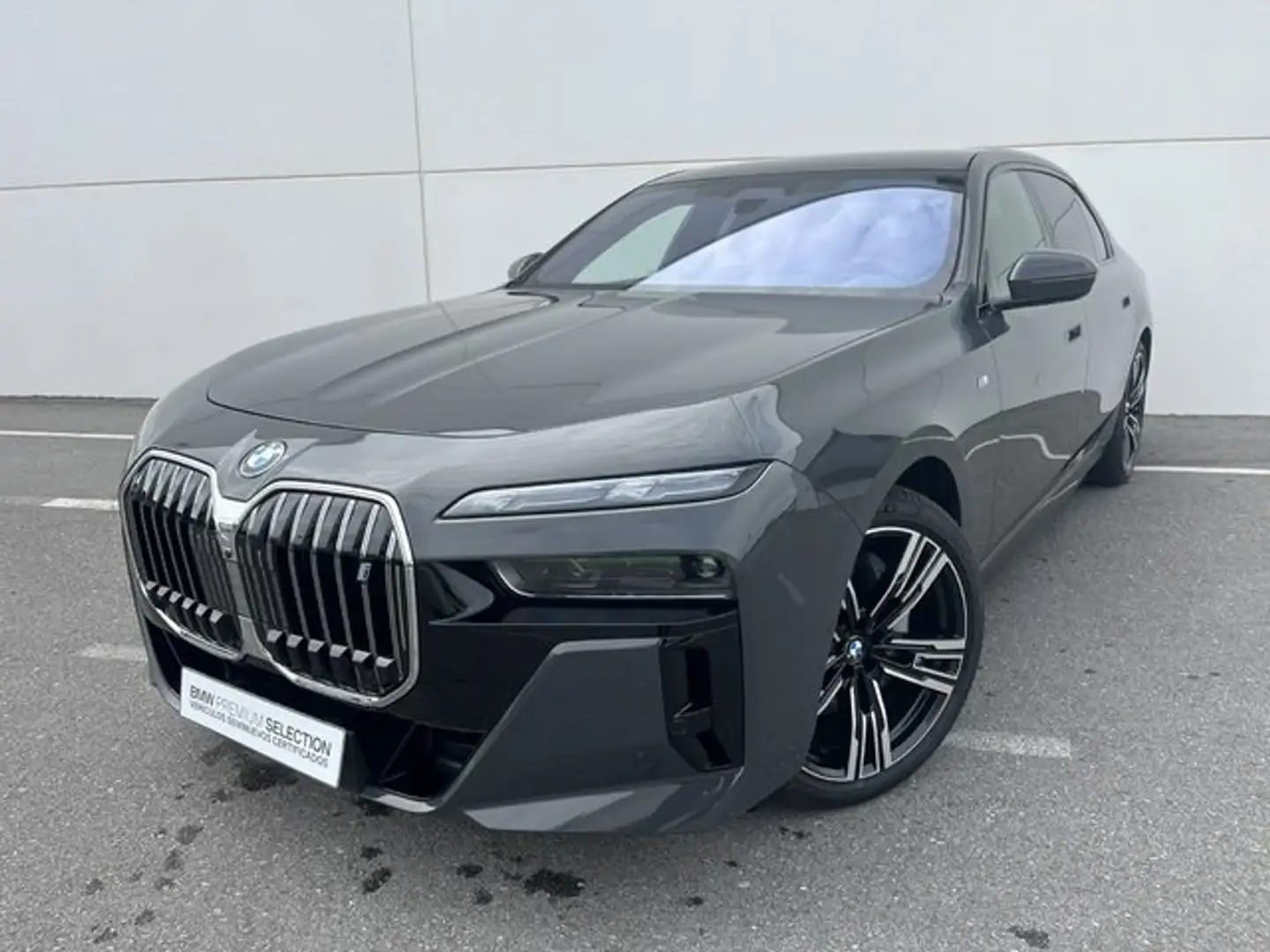 BMW i7 xDrive 60 Gris - 1