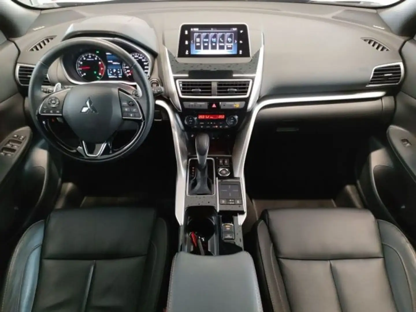 Mitsubishi Eclipse Cross 1.5 turbo Mivec Top 4WD Šedá - 1