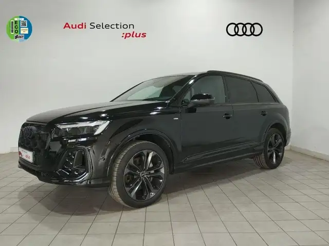 2025 Audi Q7 in Black for sale