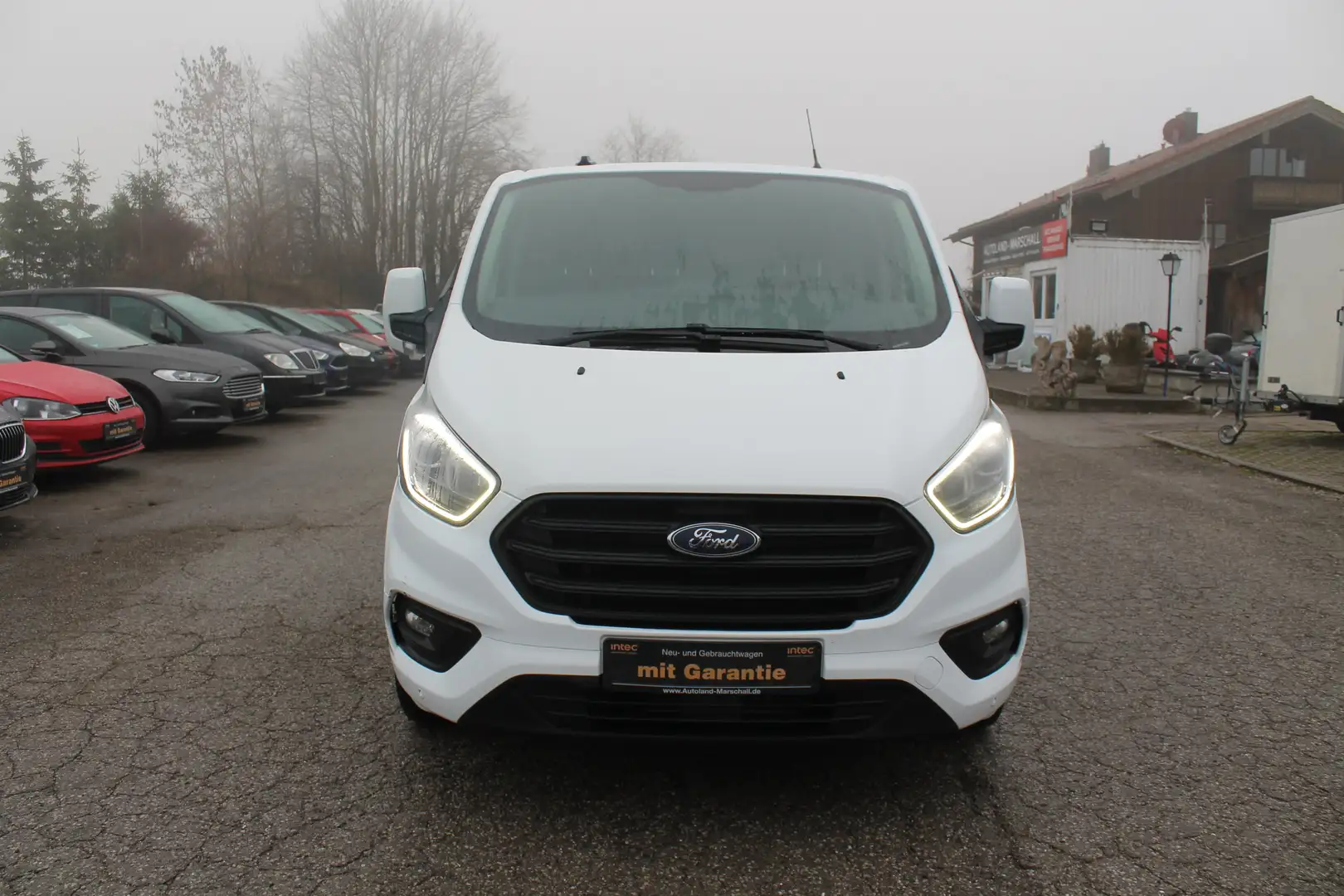 Ford Transit Custom 2.0 TDCI KLIMA PDC TÜV & SERVICE NEU Weiß - 2
