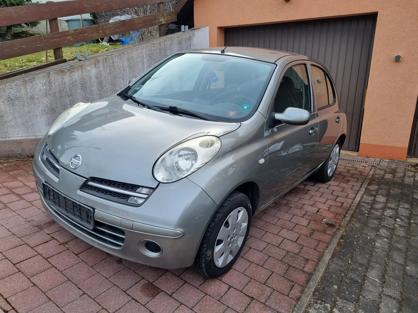 Nissan Micra 1.2 visia - 1