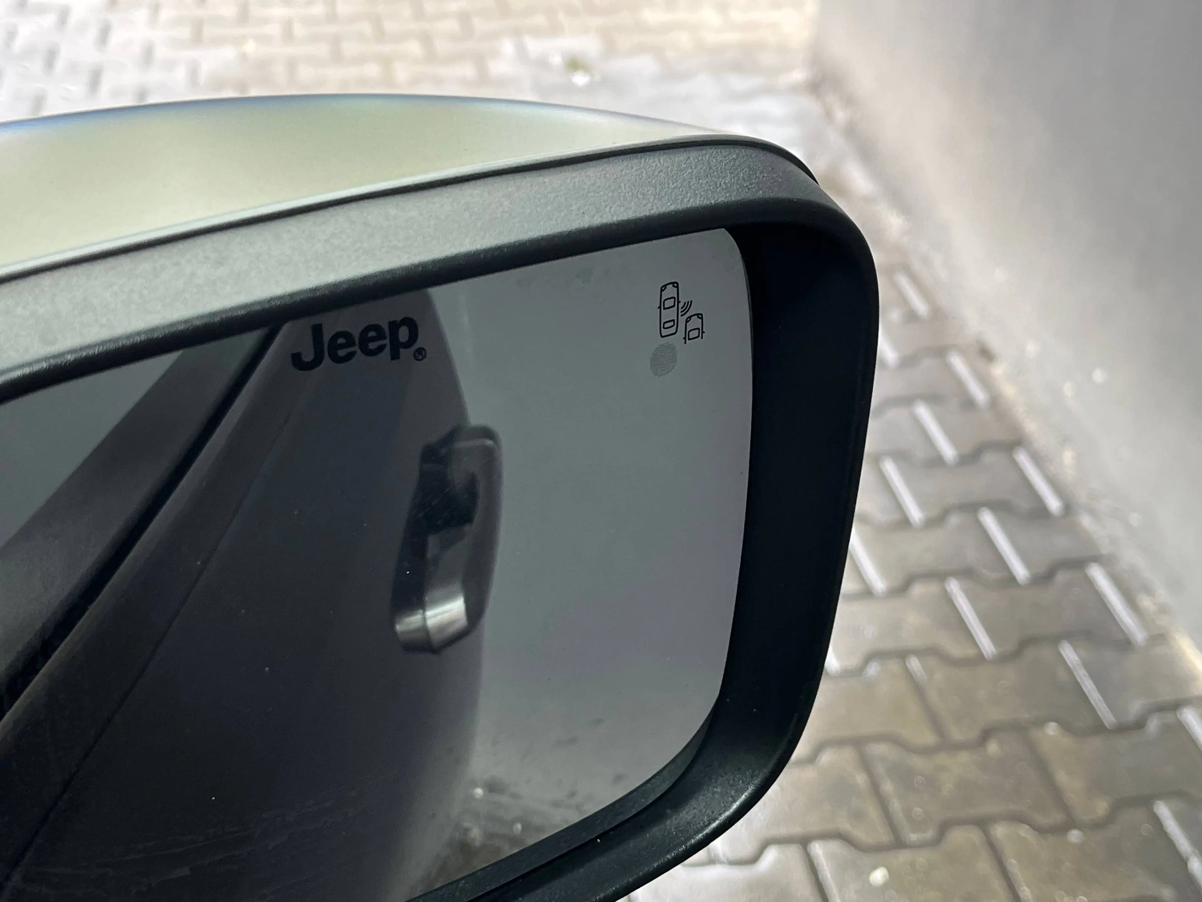 Jeep Renegade Limited FWD, PANO, ACC, R-KAMERA, LED — photo 15