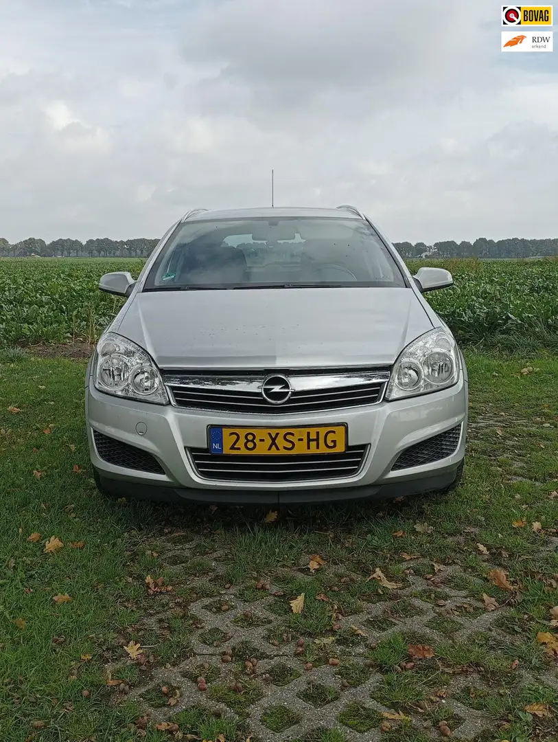 Opel Astra Wagon 1.6 Business Grau - 1