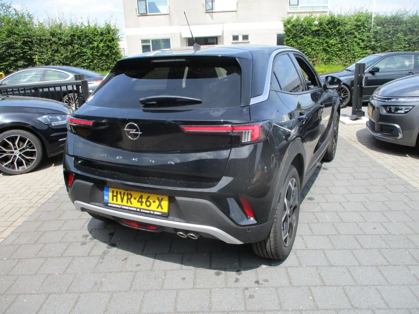 Opel Mokka 1.2 Turbo Level 5 Zwart - 2