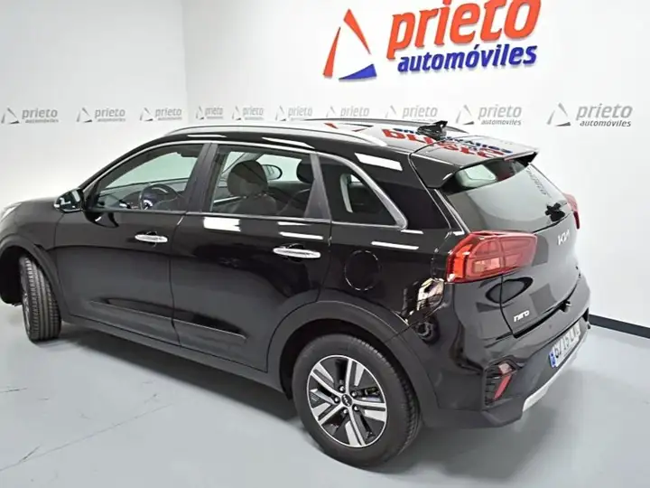 Kia Niro 1.6 HEV Drive 2022, foto 3