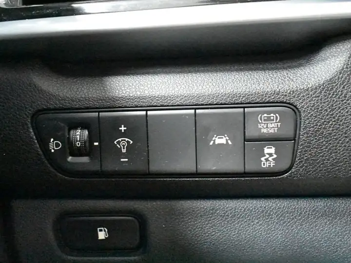 Kia Niro 1.6 HEV Drive 2022, foto 13