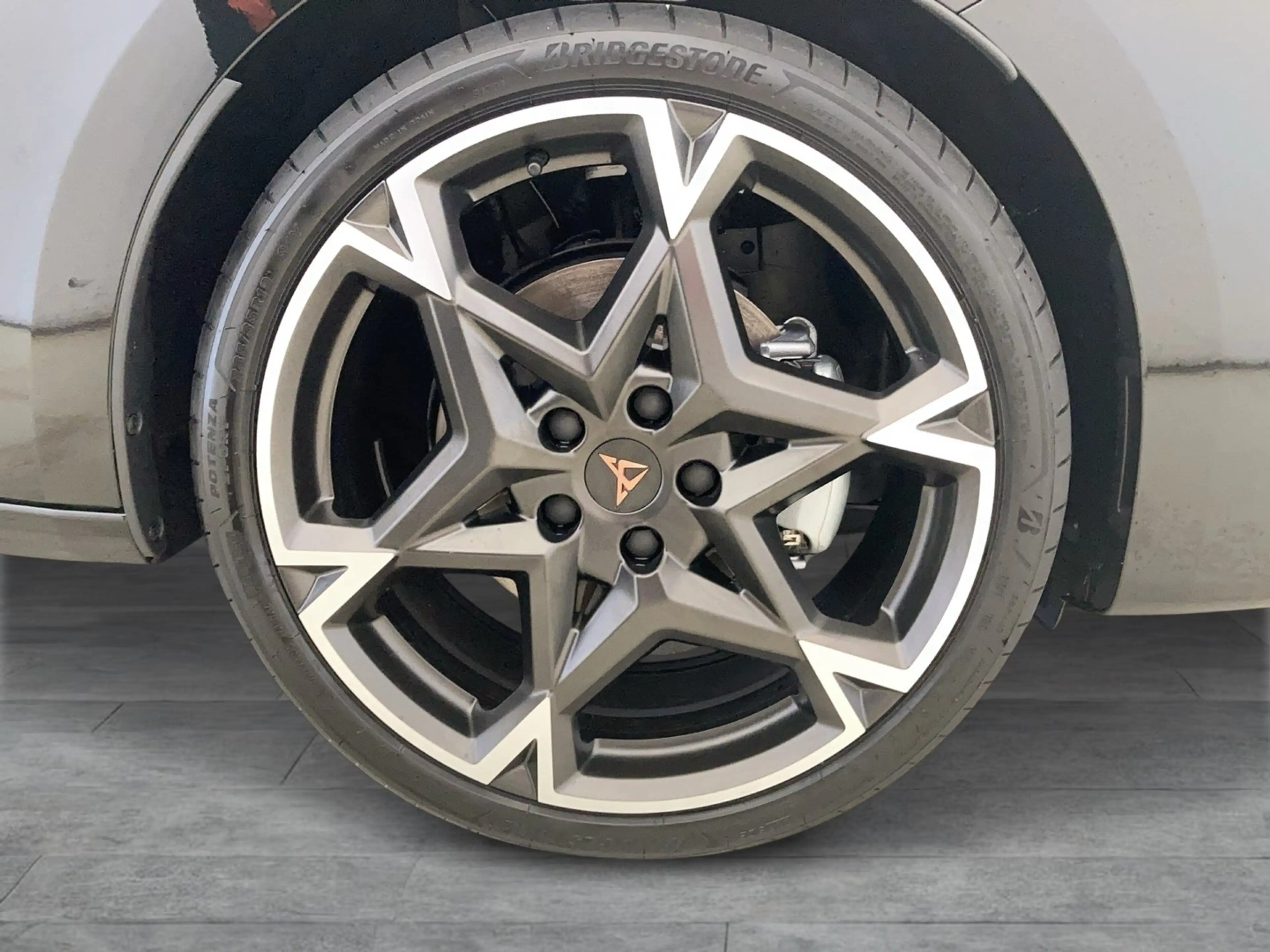 CUPRA Leon 1.5 TSI — photo 5