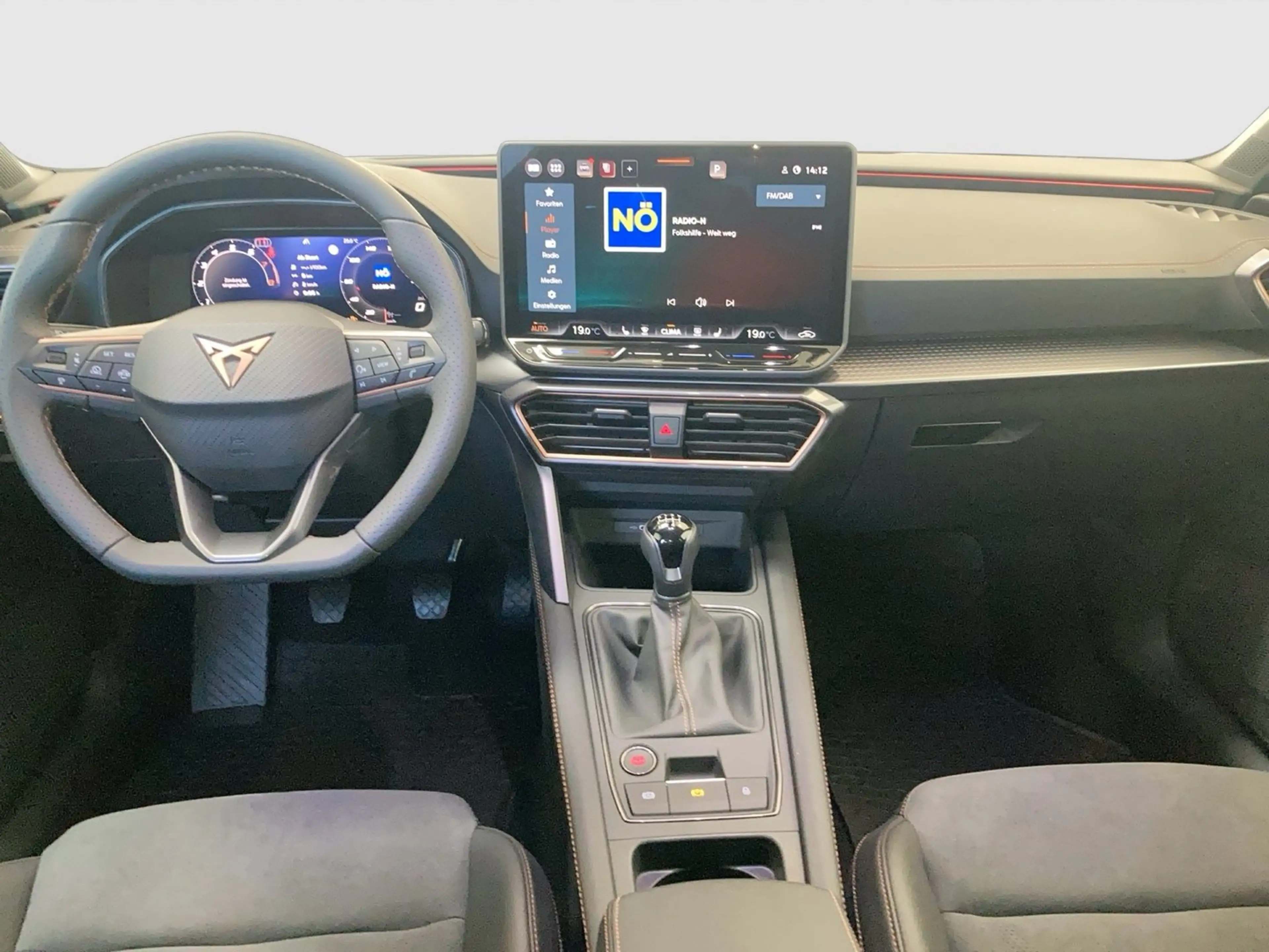 CUPRA Leon 1.5 TSI — photo 9