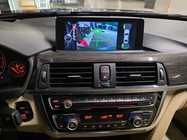 BMW 4 Series view 8