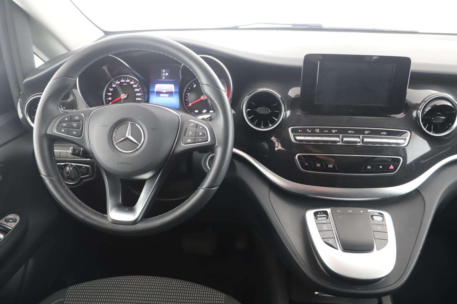 Mercedes-Benz V 250