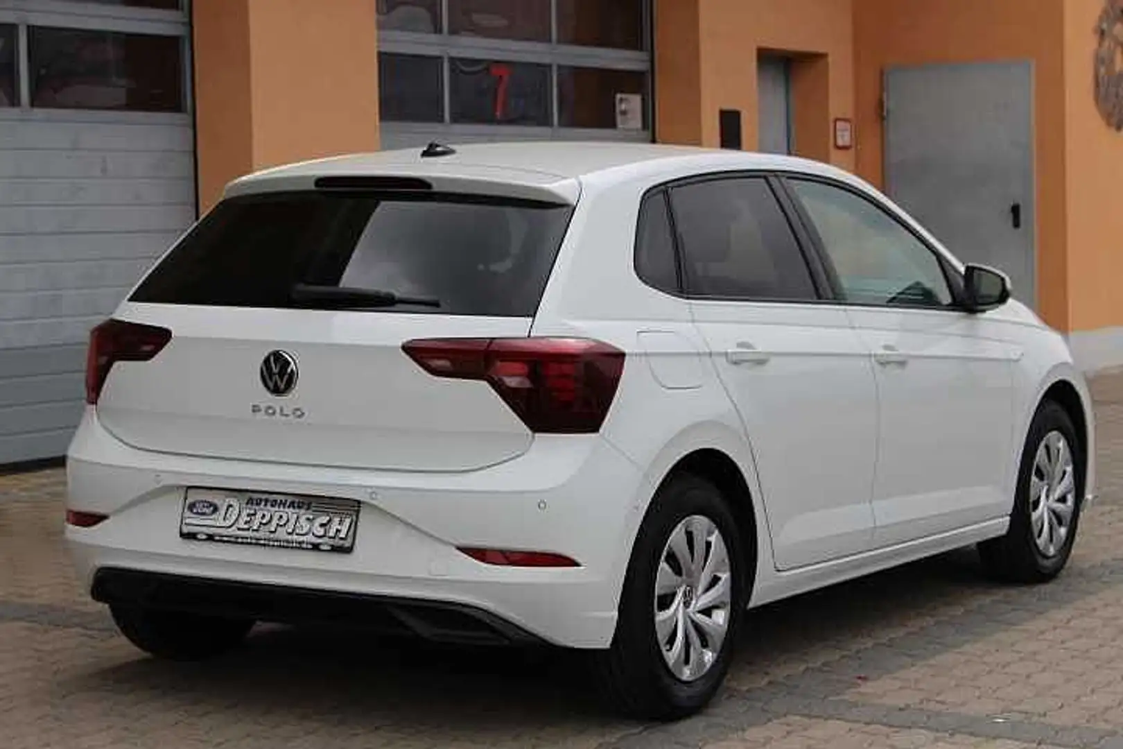 Volkswagen Polo VI 1.0 TSI  Life Blanc - 2